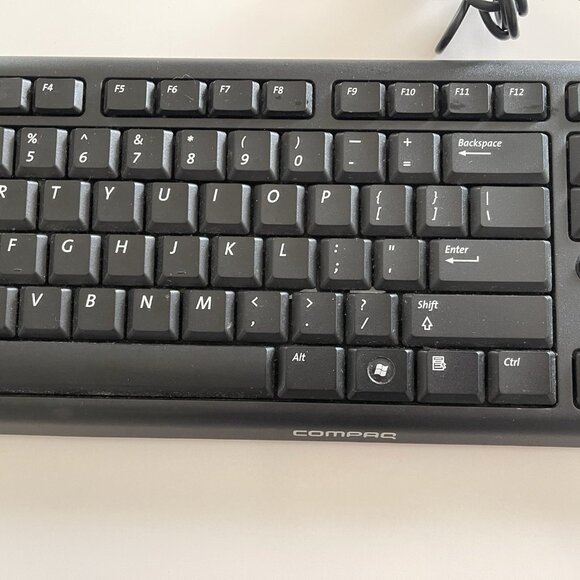 Compaq SK-2085 Wired USB Mechanical Clicky Keyboard Black Retro - Picture 4 of 16